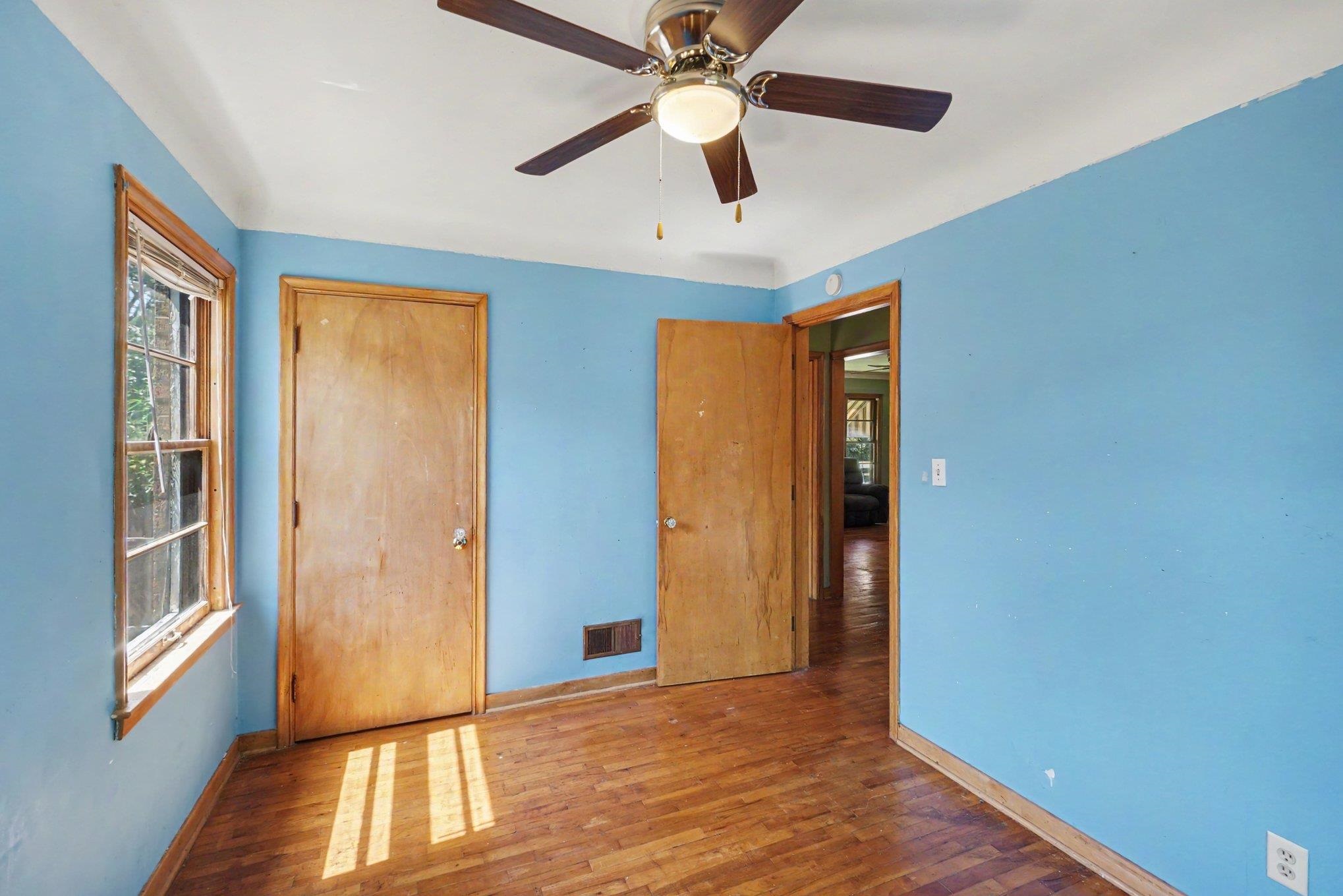706 Loessel Court