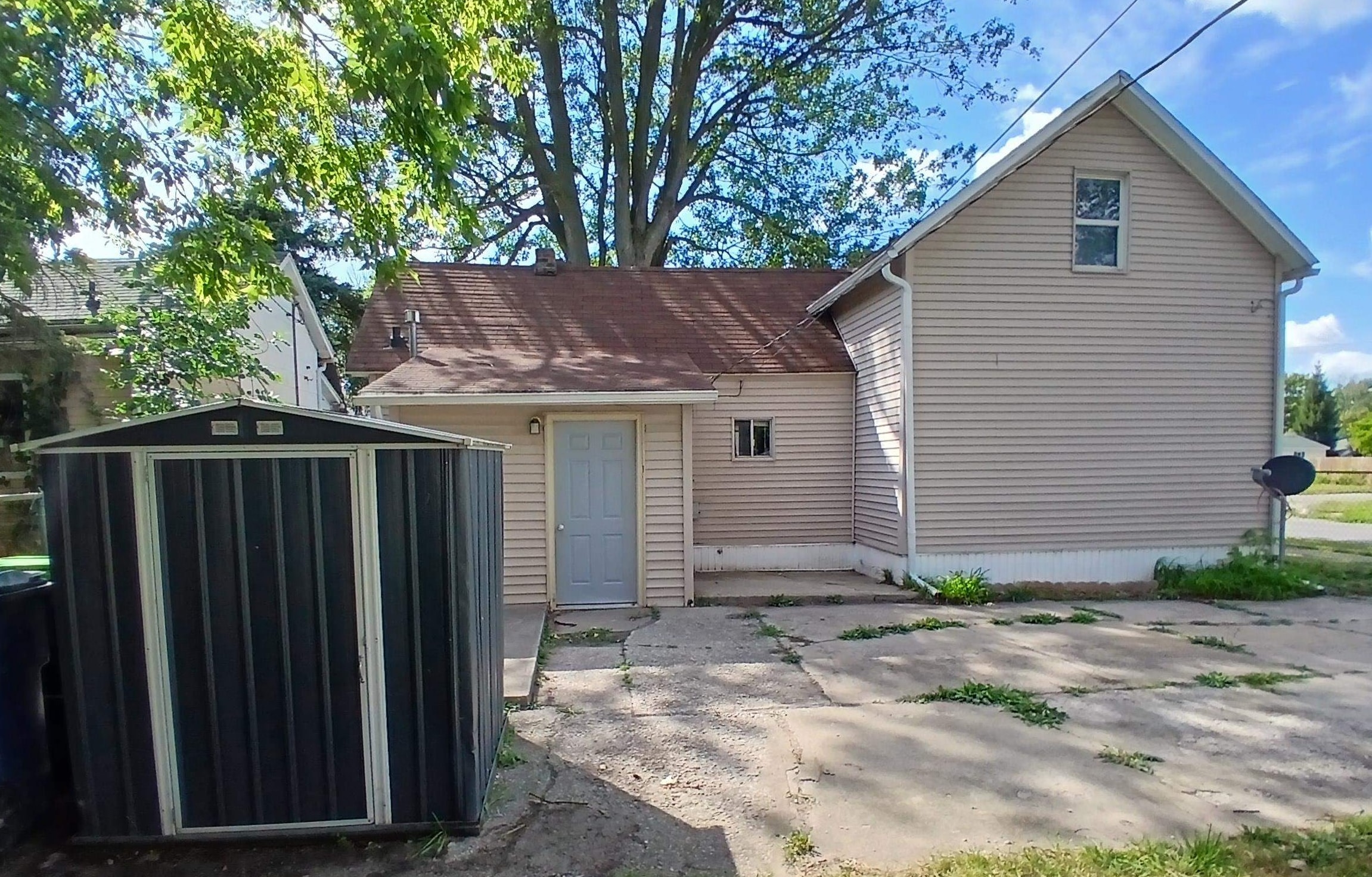 600 33rd Street