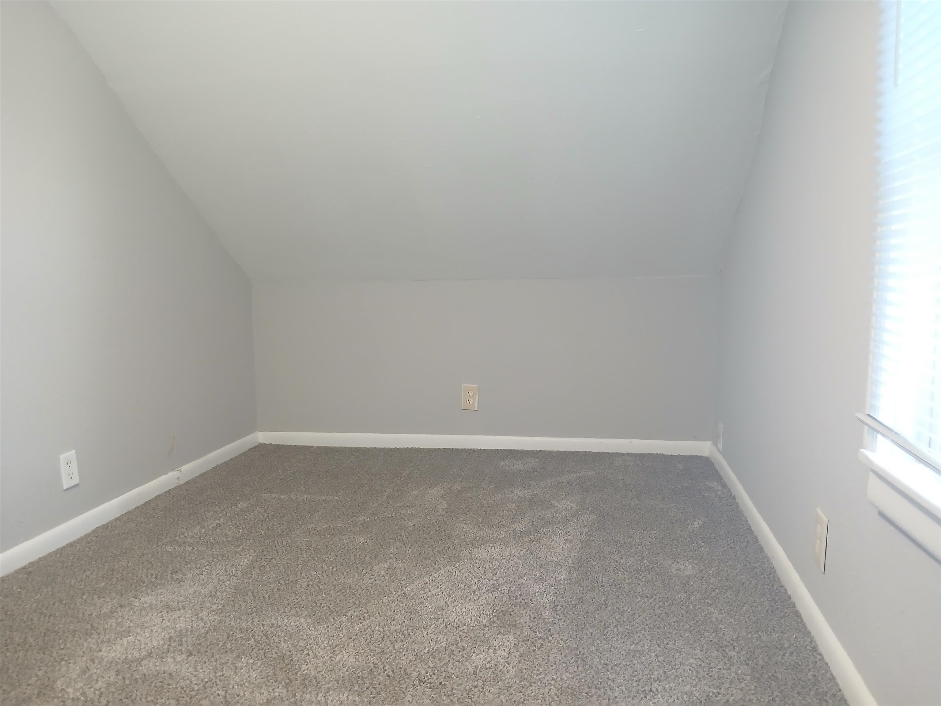 600 33rd Street