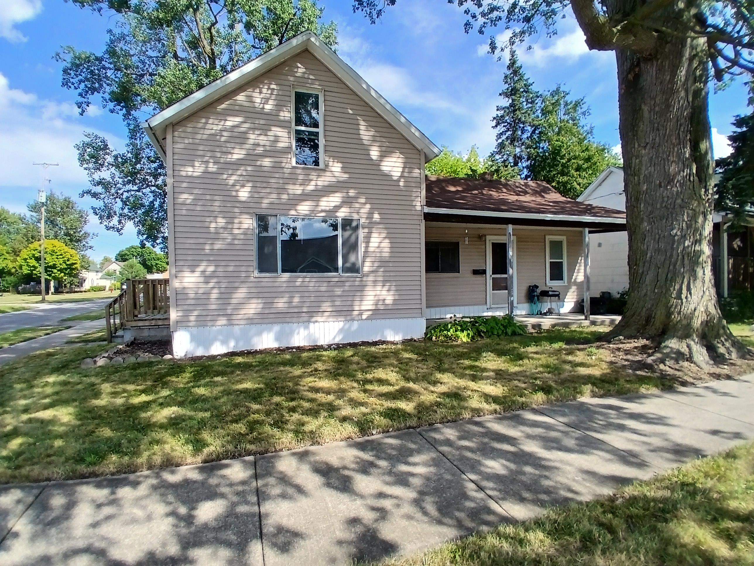 600 33rd Street