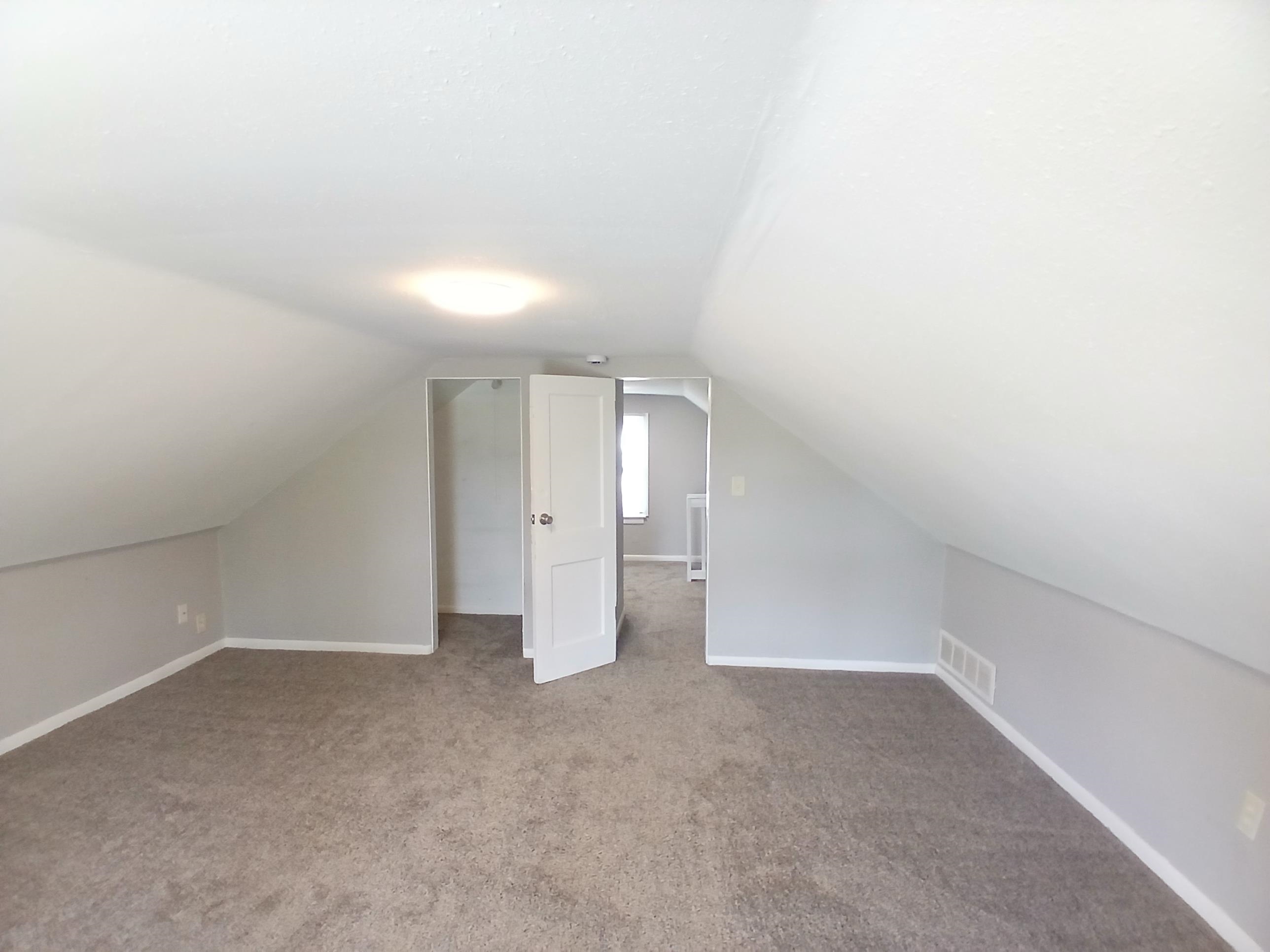 600 33rd Street