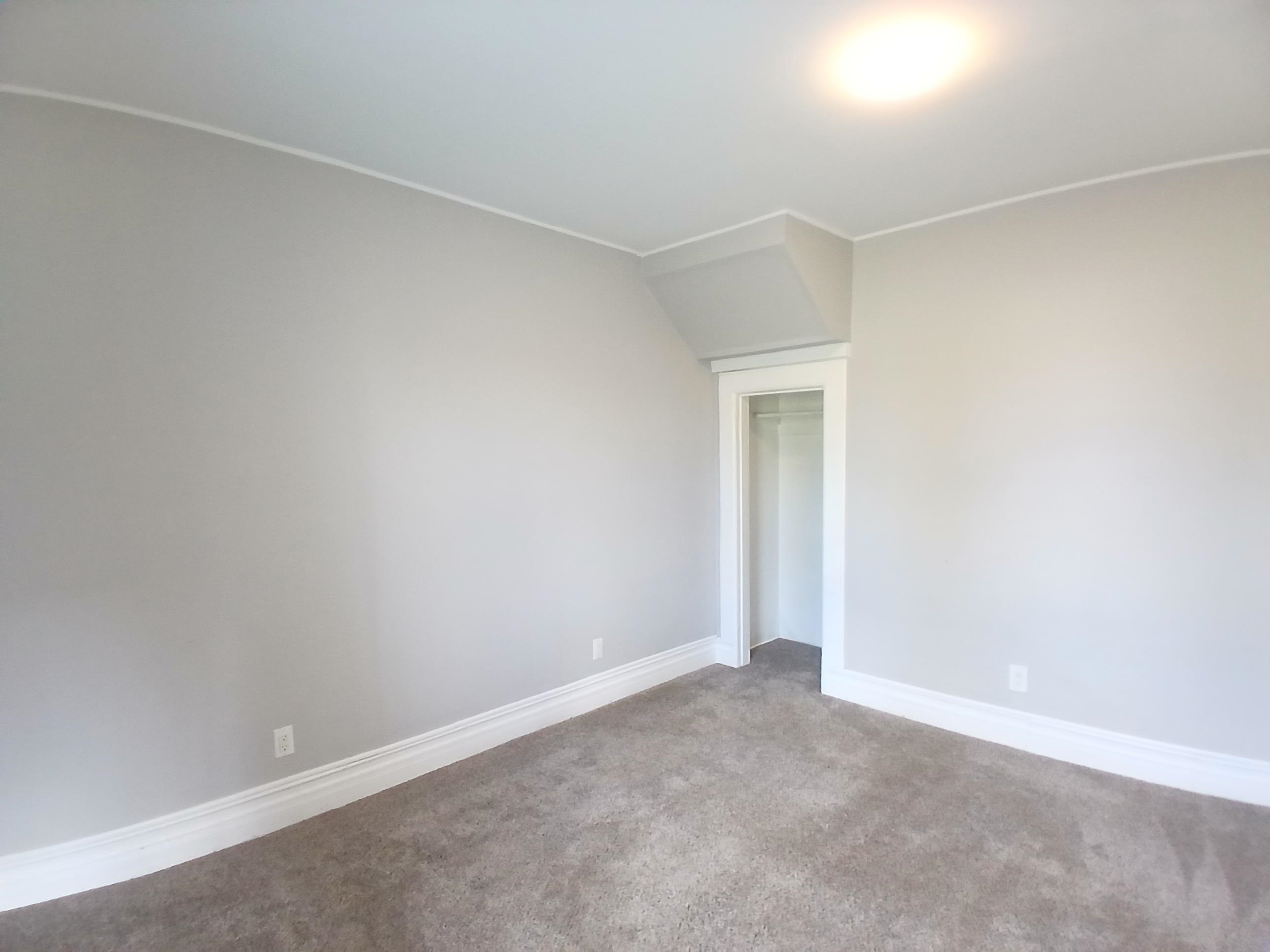 600 33rd Street