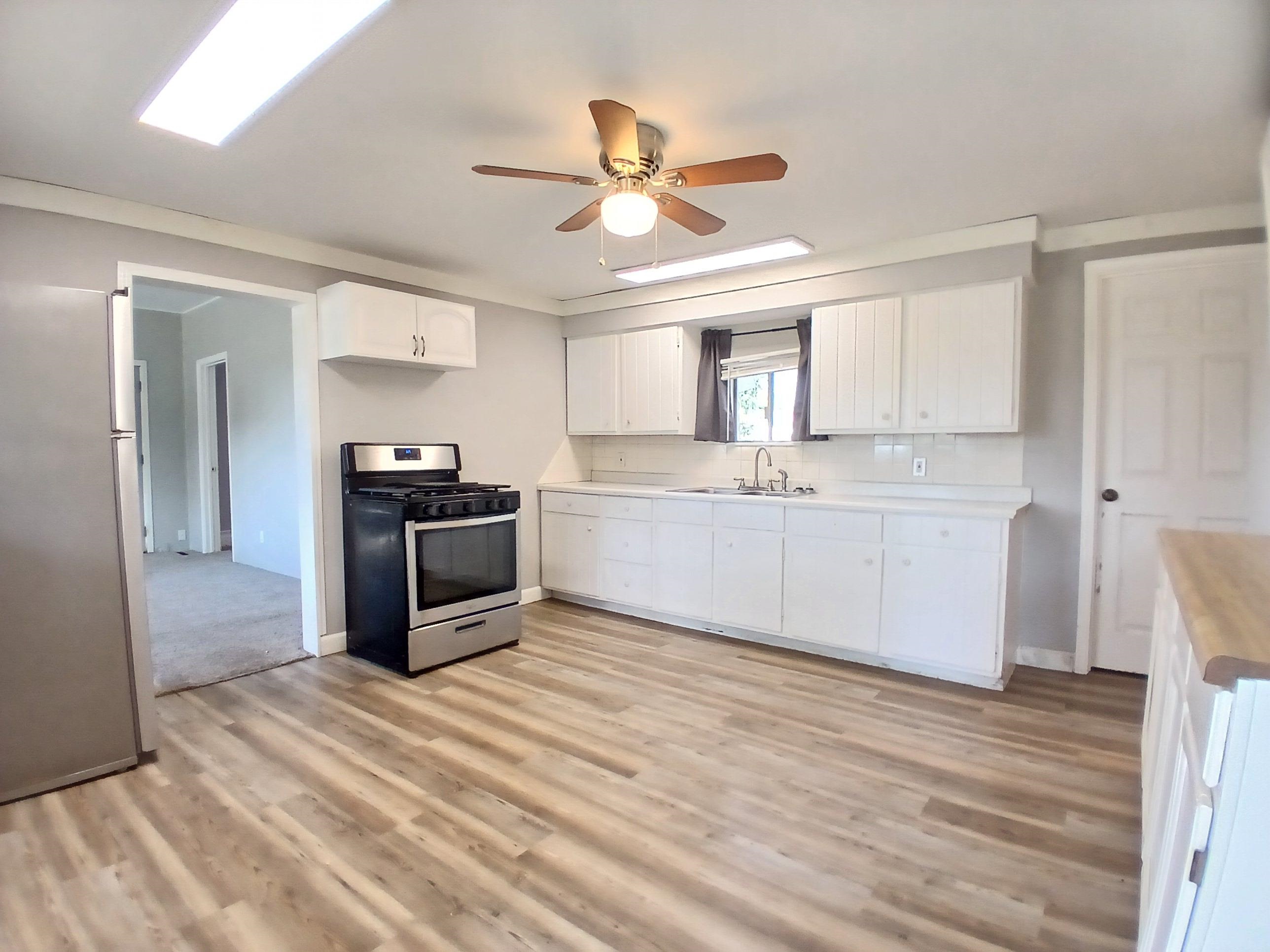 600 33rd Street