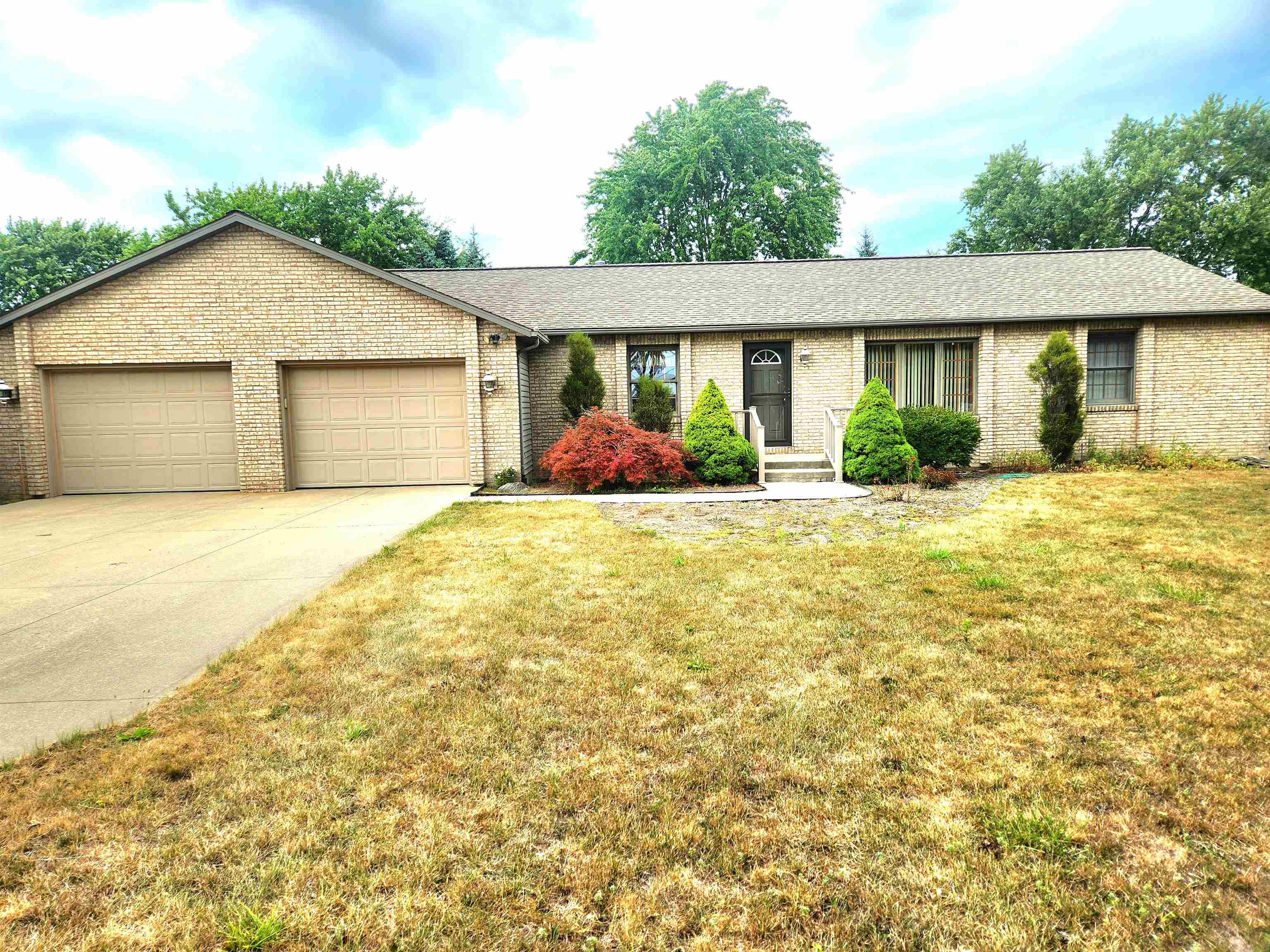 808 W Nebobish Road