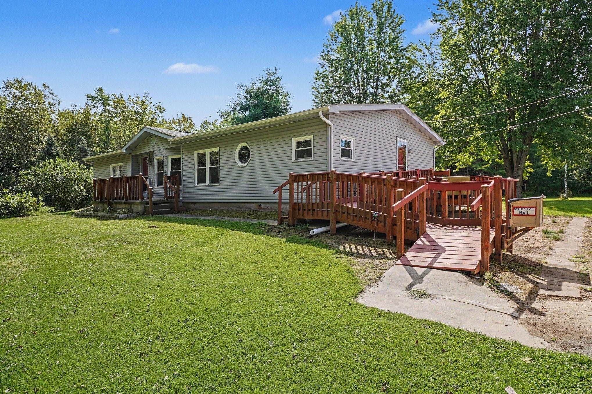 1248 E Highwood Road