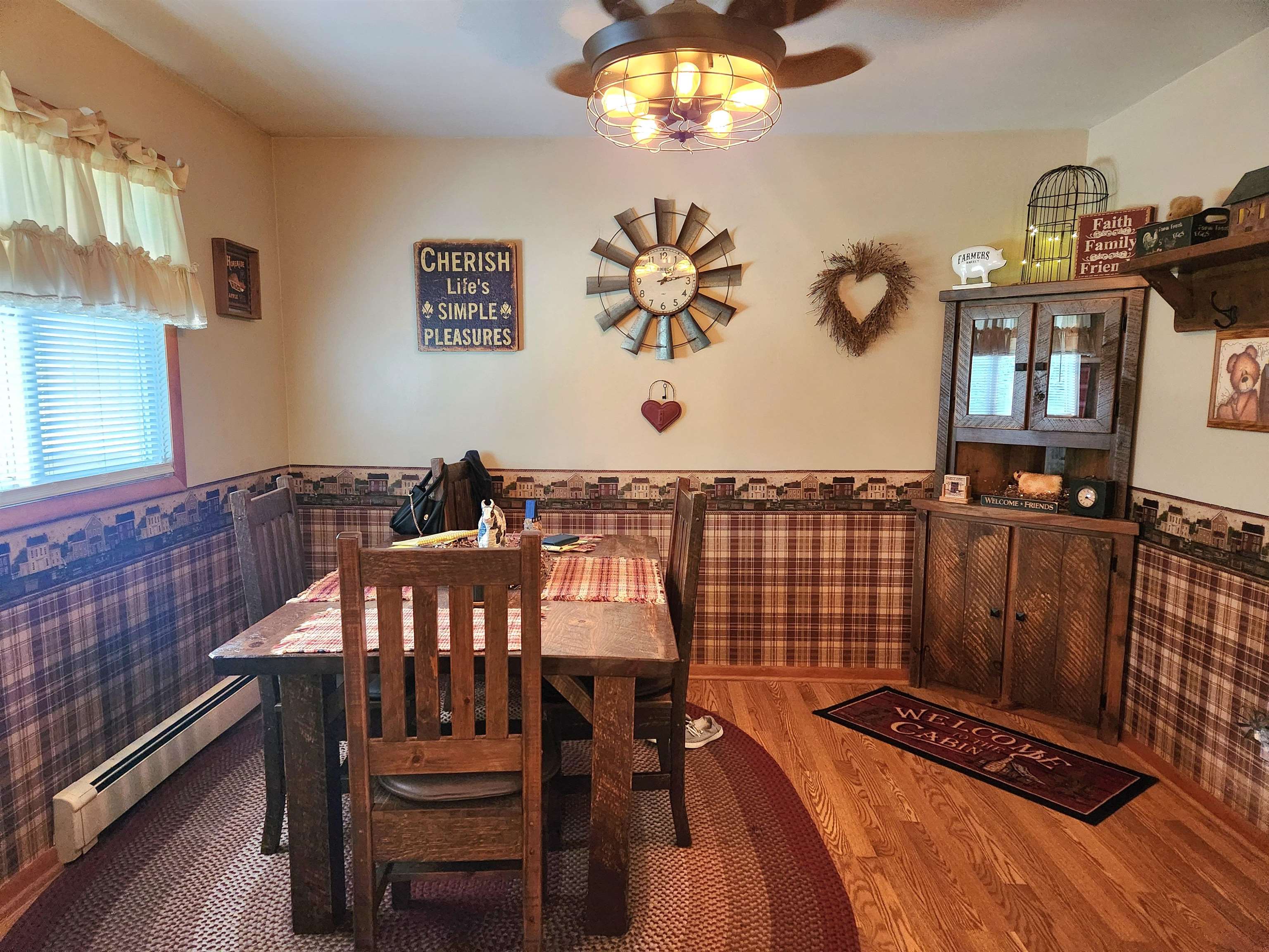 1615 Gawlic Road