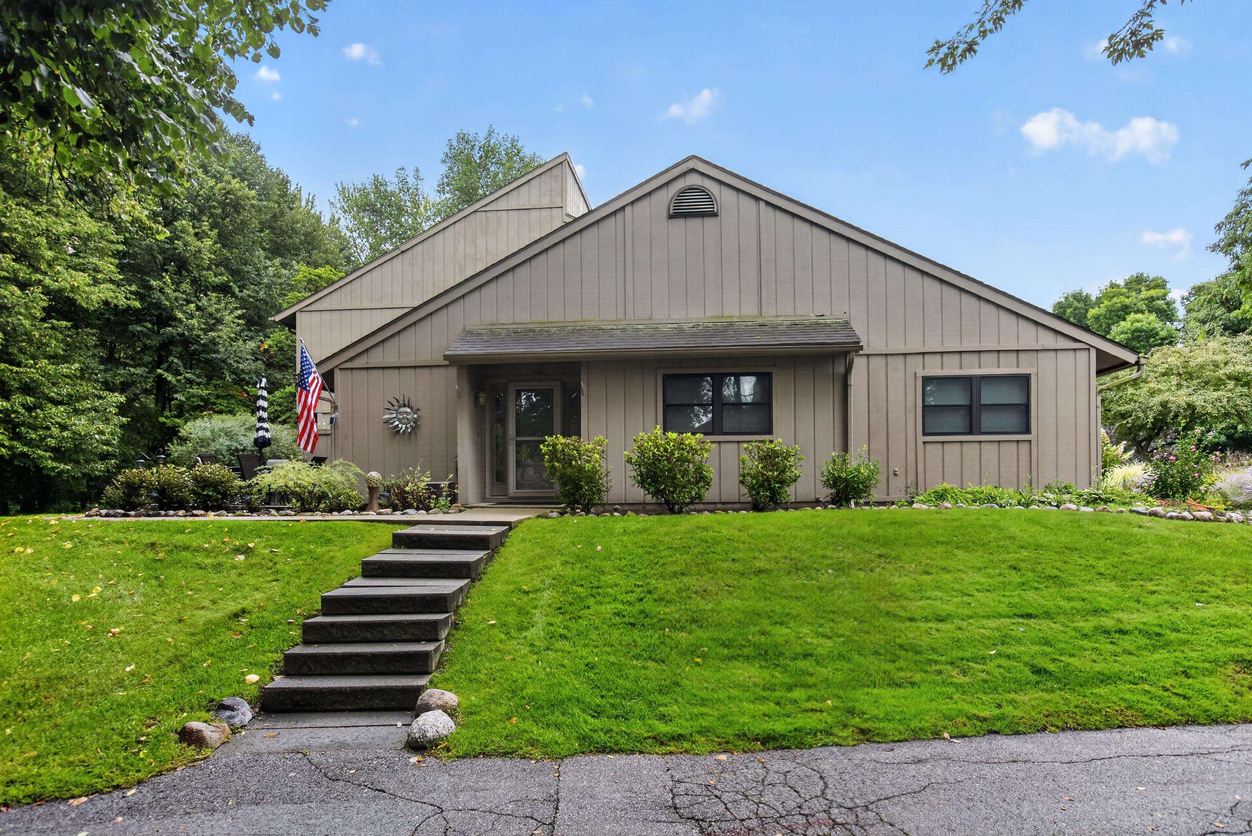 2358 Bay Woods Court