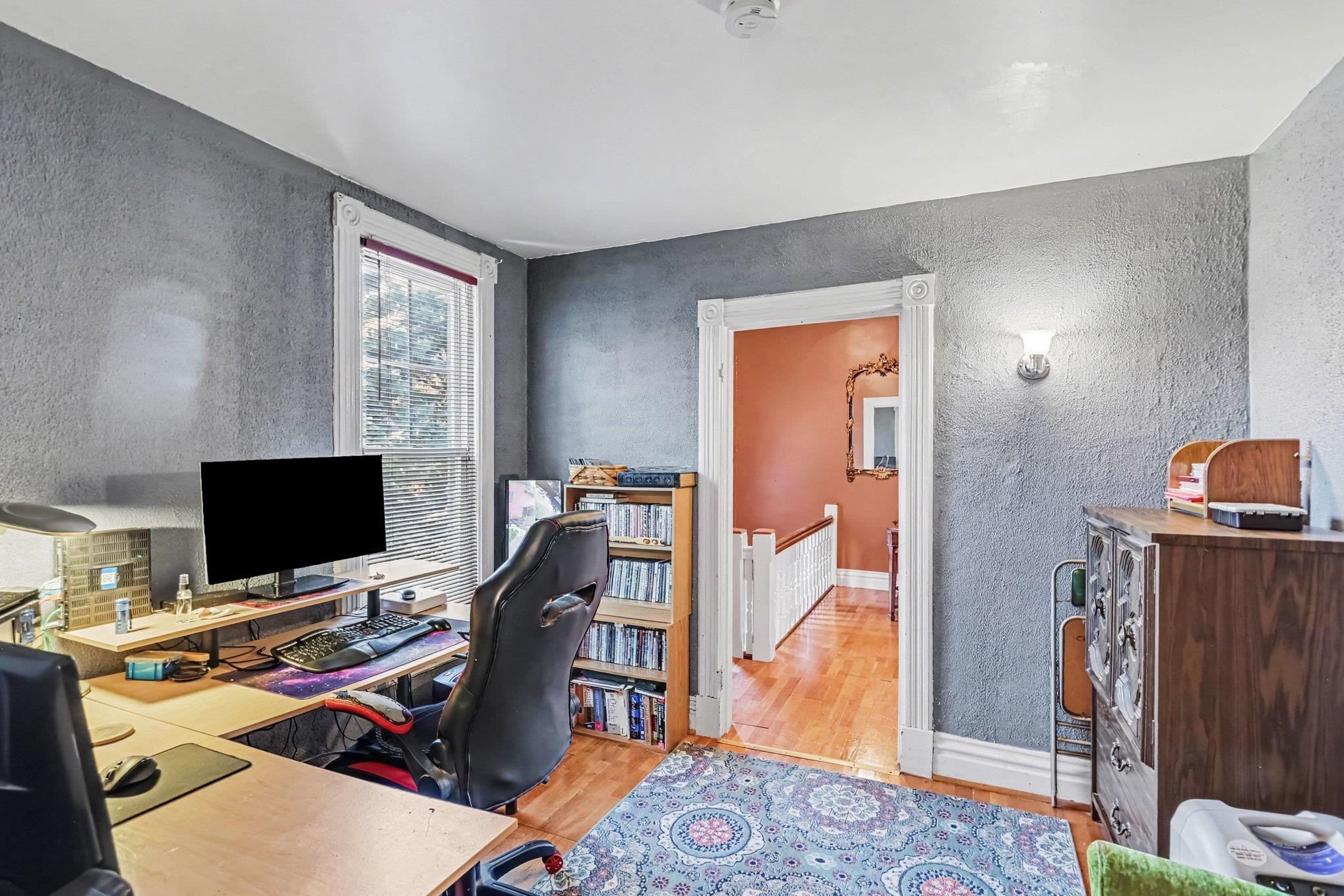 1812 9th Street