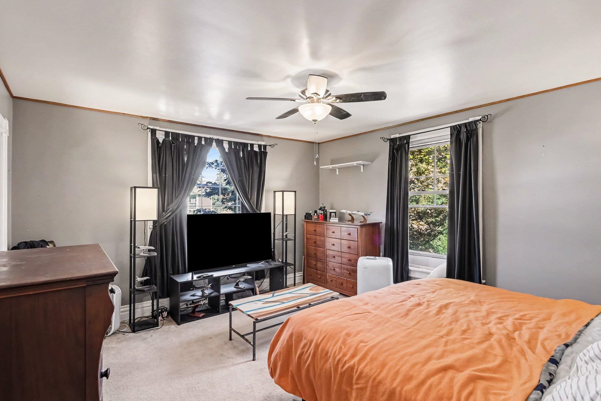 1812 9th Street