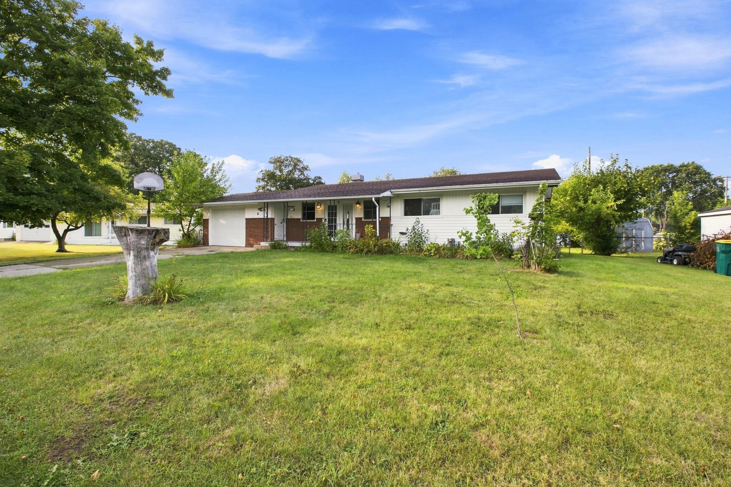 3281 Broadmore Drive