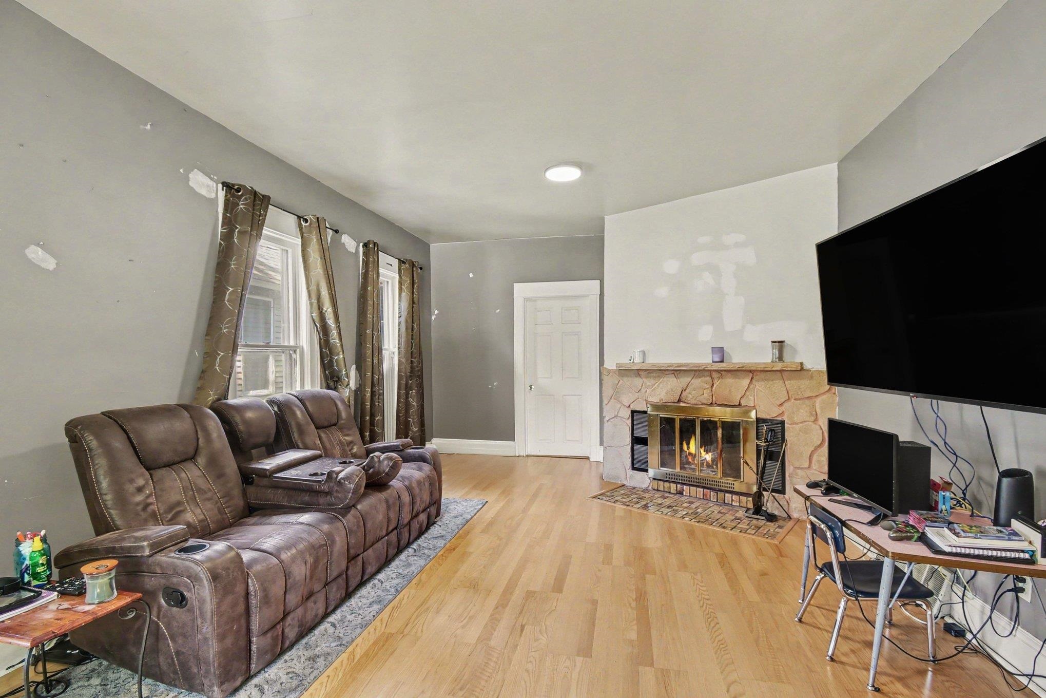 2015 7th Street