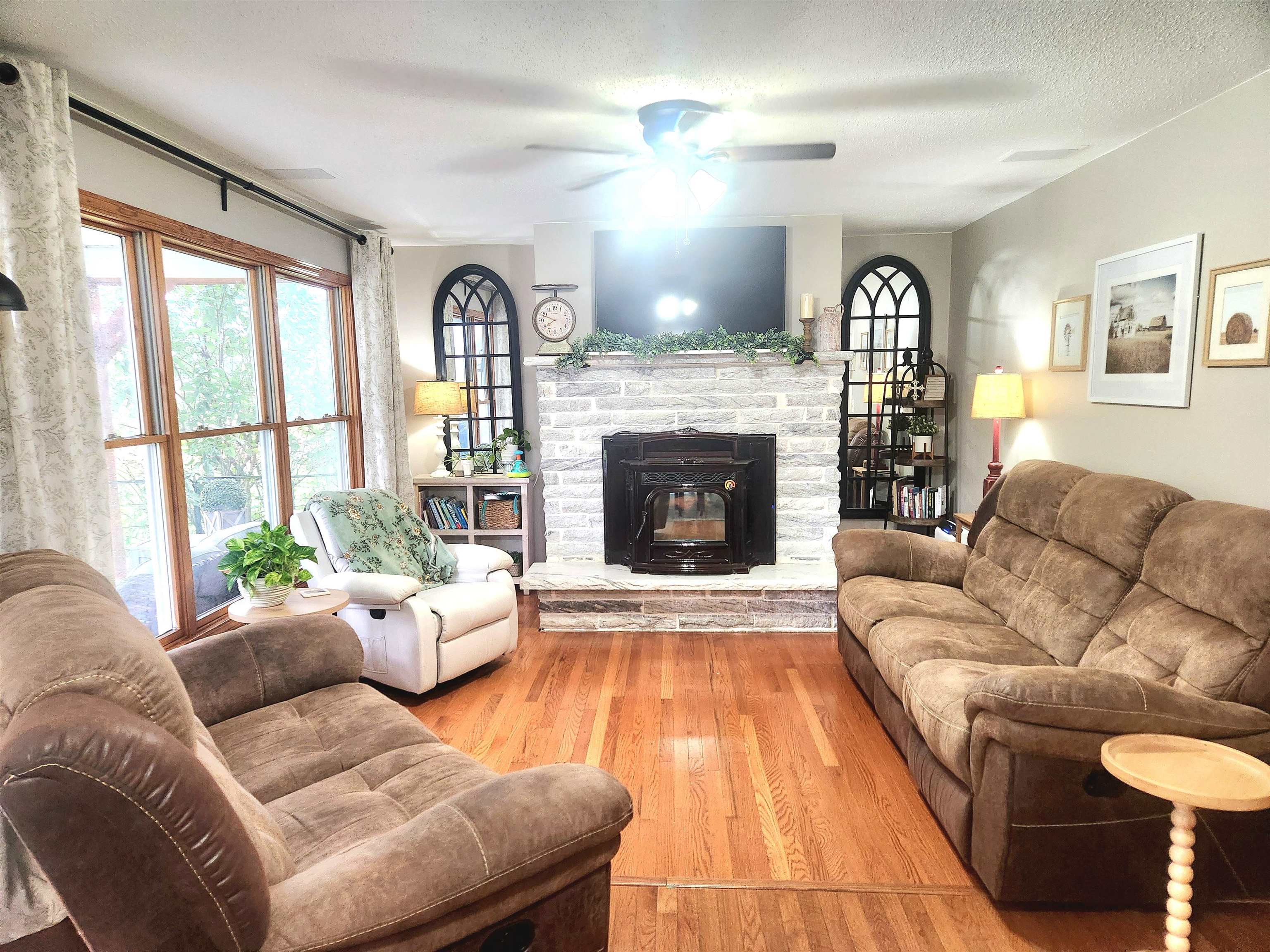 3405 N Carter Road