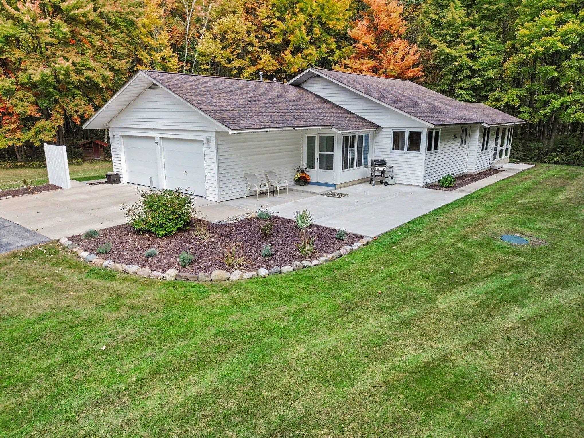 3416 N Sturgeon Road