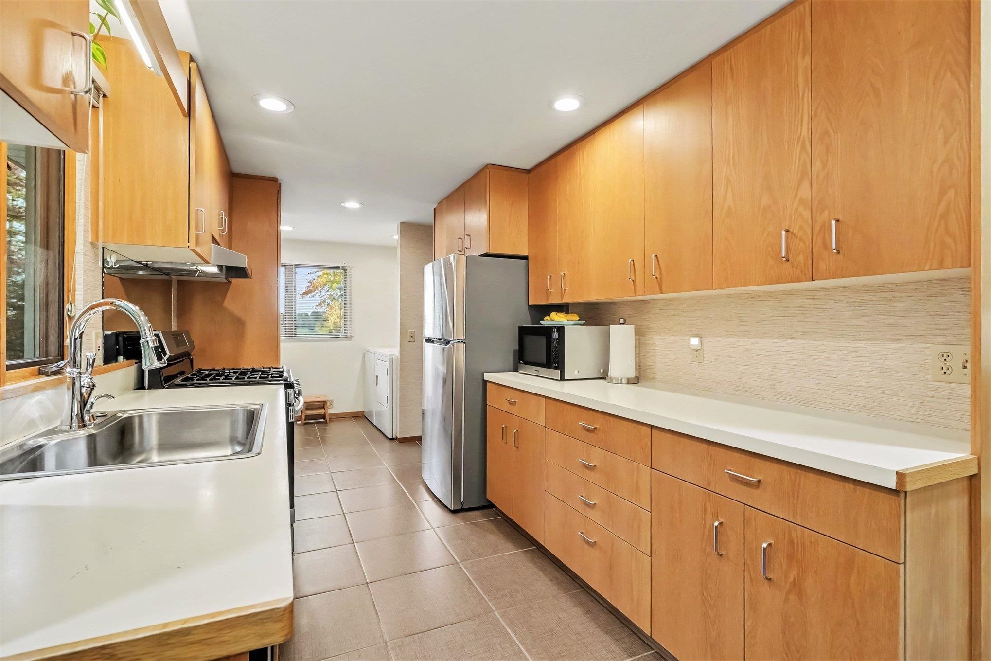 3416 N Sturgeon Road
