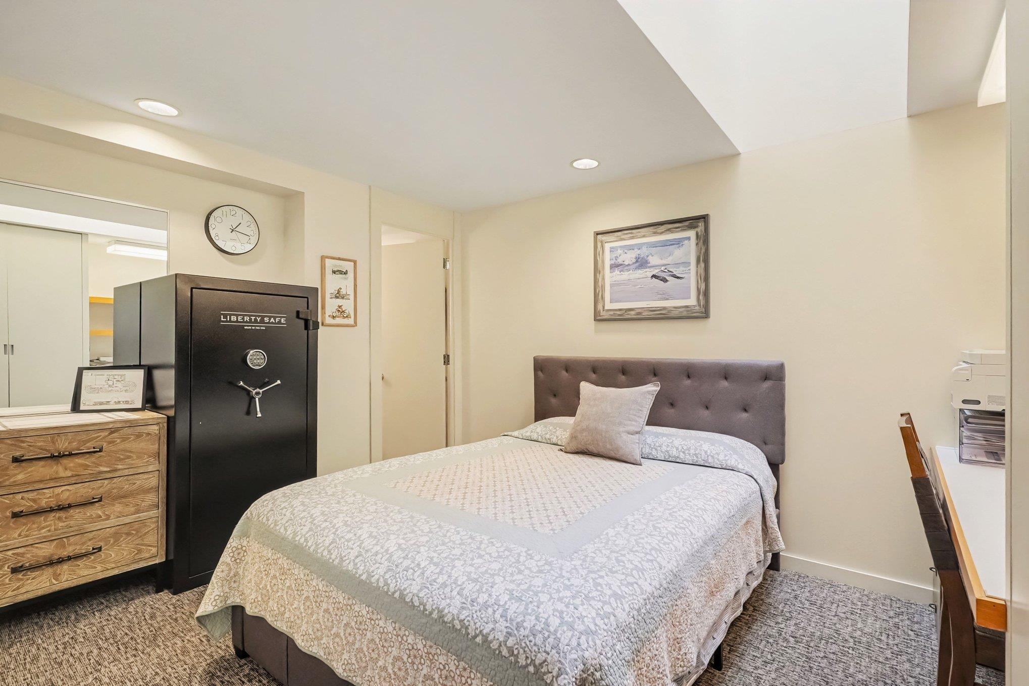 3416 N Sturgeon Road