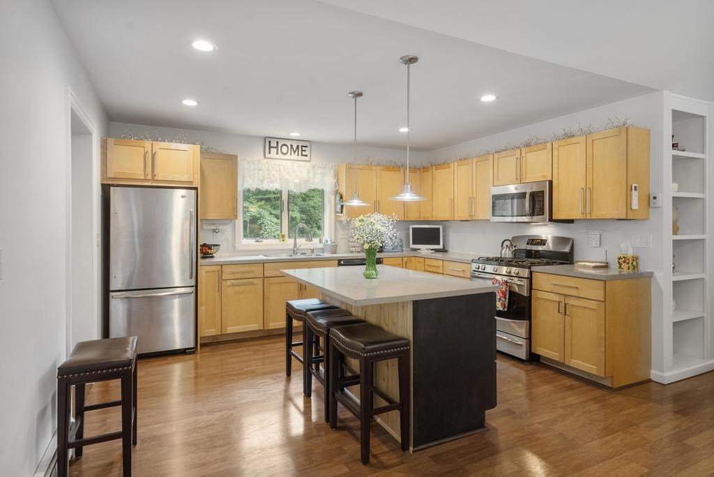 8526 Cedar Creek Drive