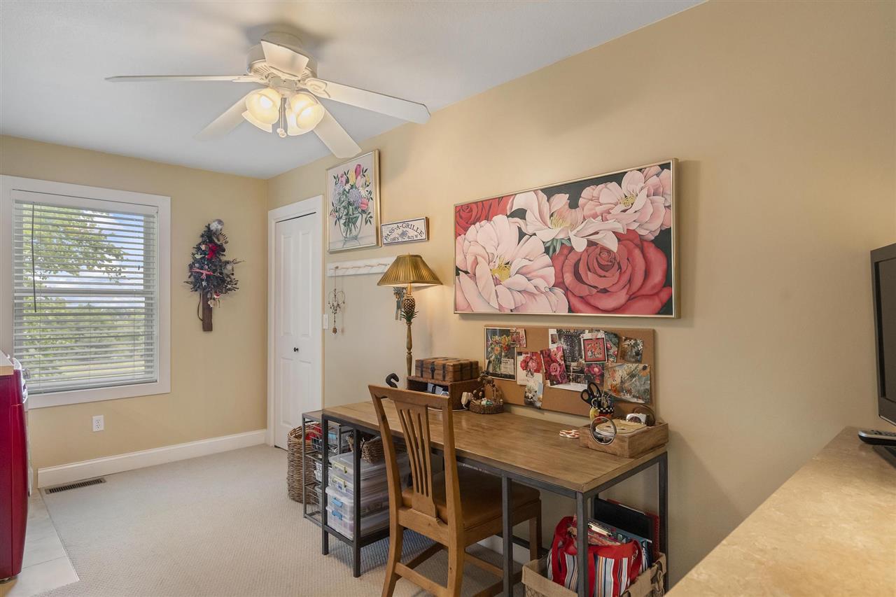 210 Crooked Tree