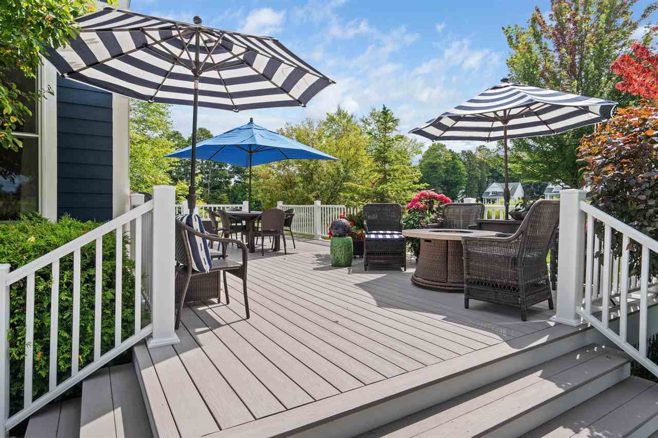 210 Crooked Tree