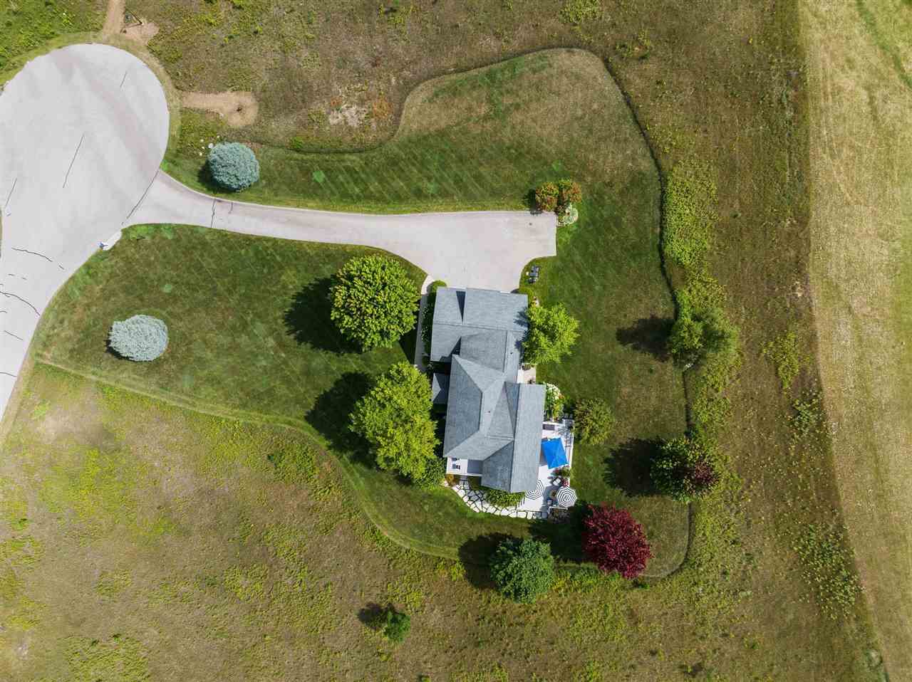 210 Crooked Tree
