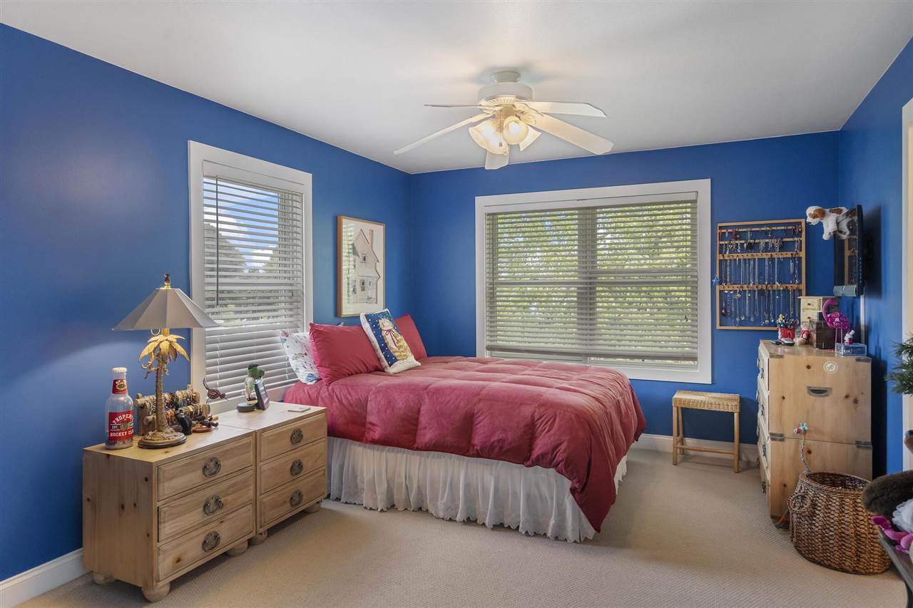 210 Crooked Tree