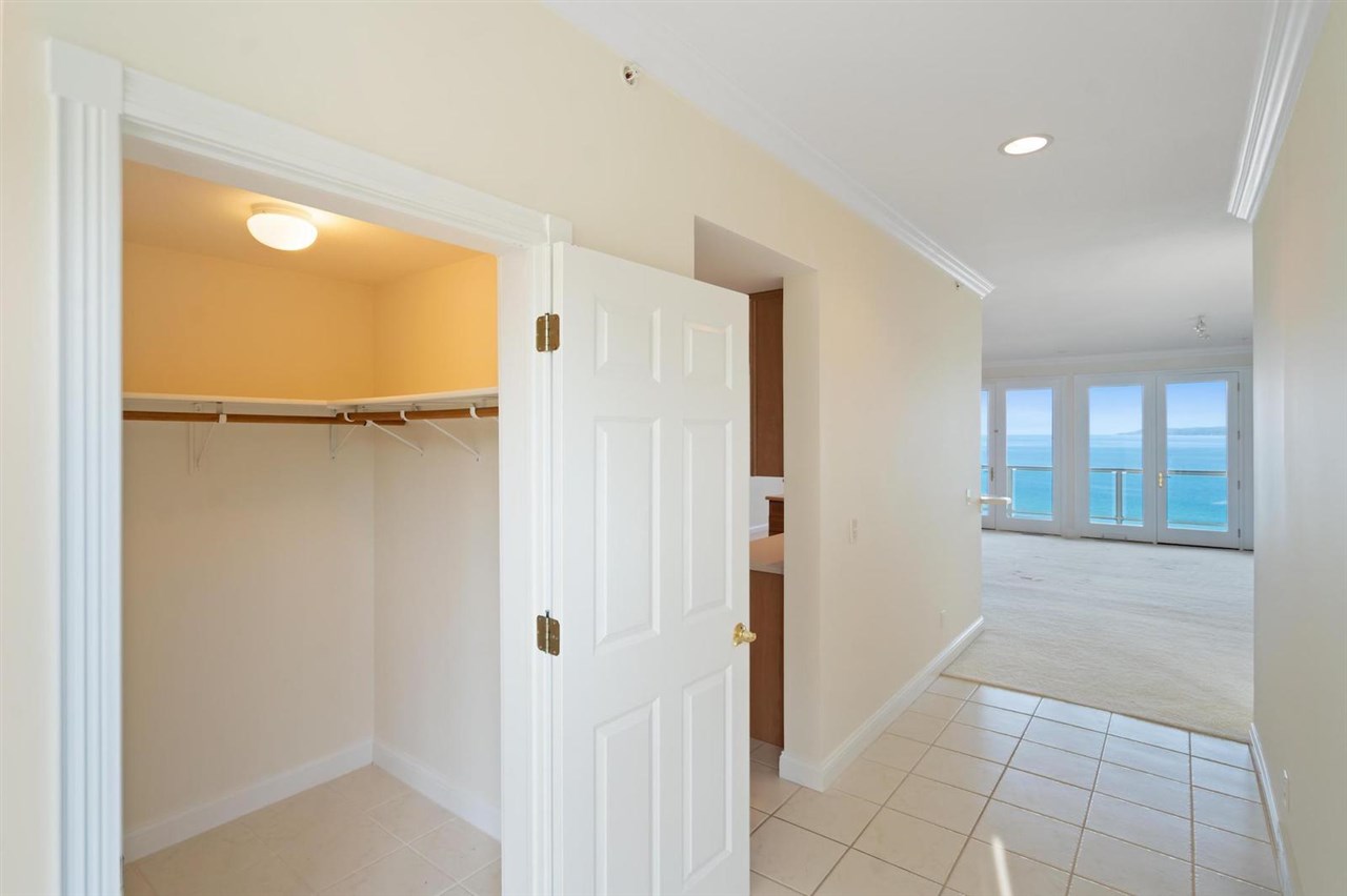 1142 Charlevoix Avenue Unit: 2