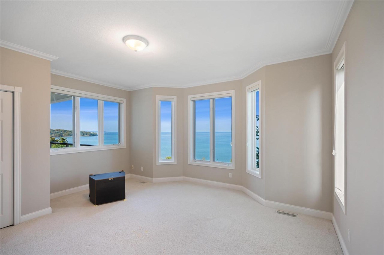 1142 Charlevoix Avenue Unit: 2