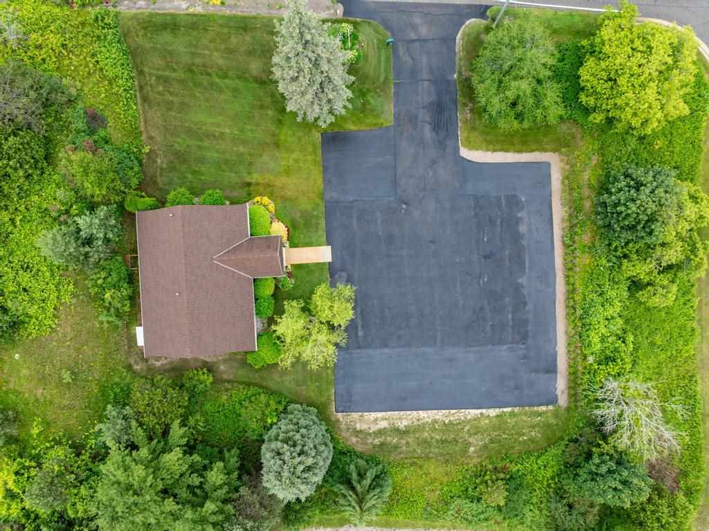 1982 E Mitchell Road