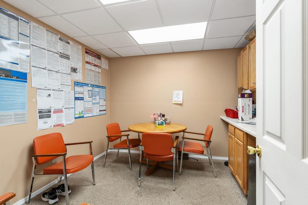 1982 E Mitchell Road