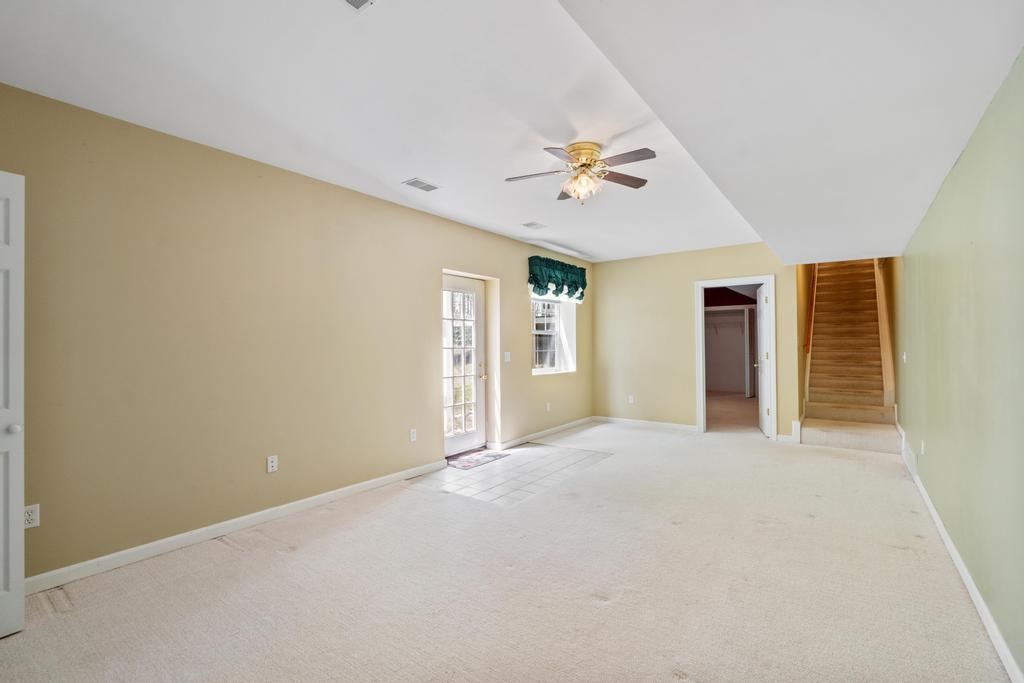 7850 Forest Lane