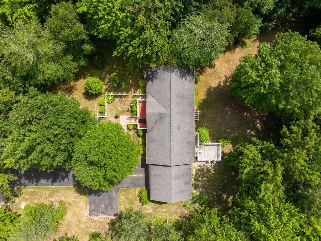 7850 Forest Lane