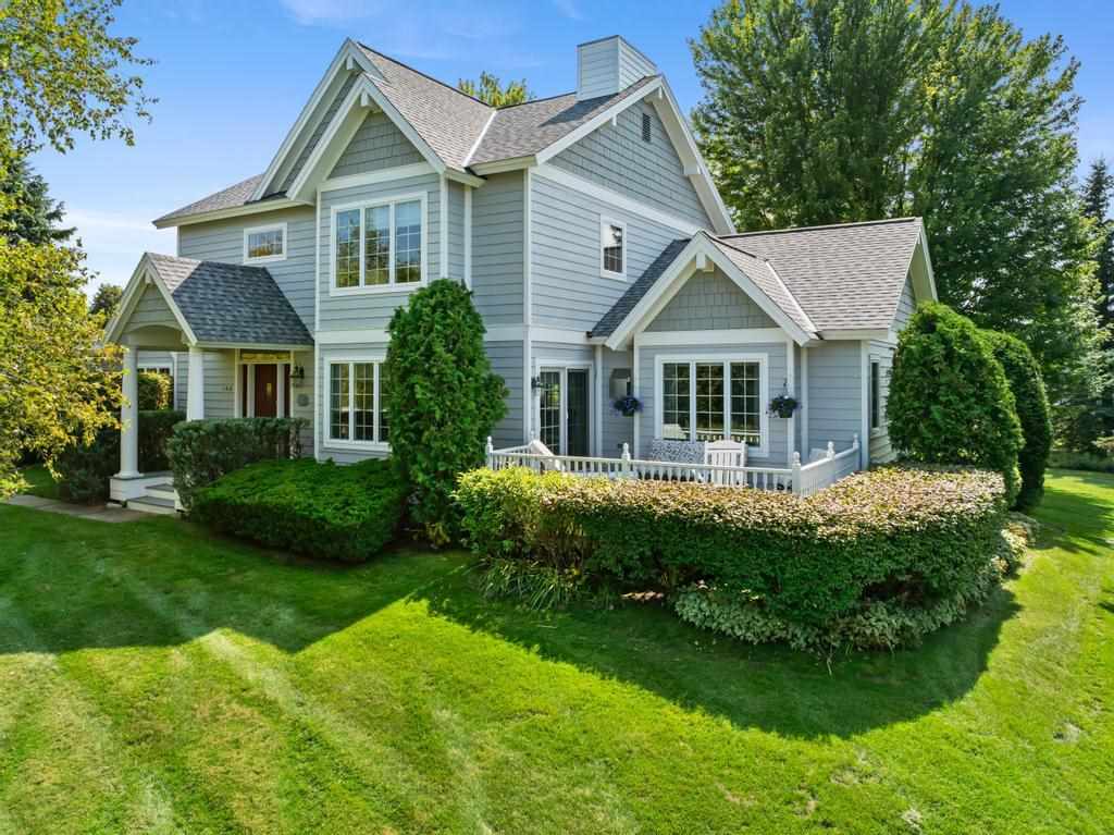 160 Crooked Tree