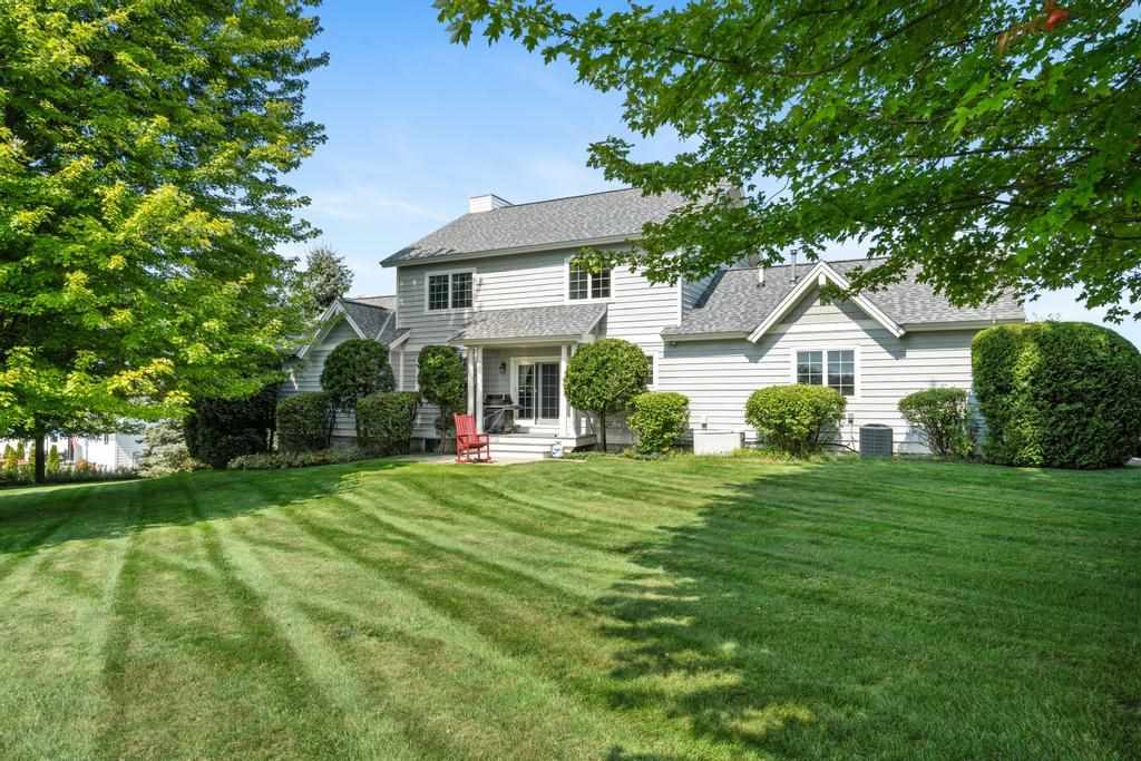 160 Crooked Tree