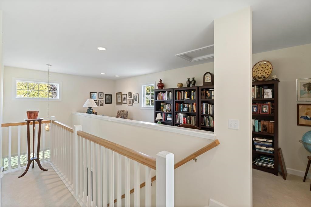 160 Crooked Tree