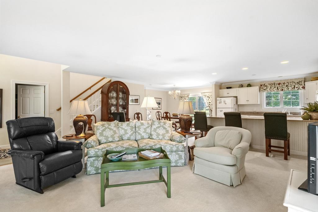 160 Crooked Tree