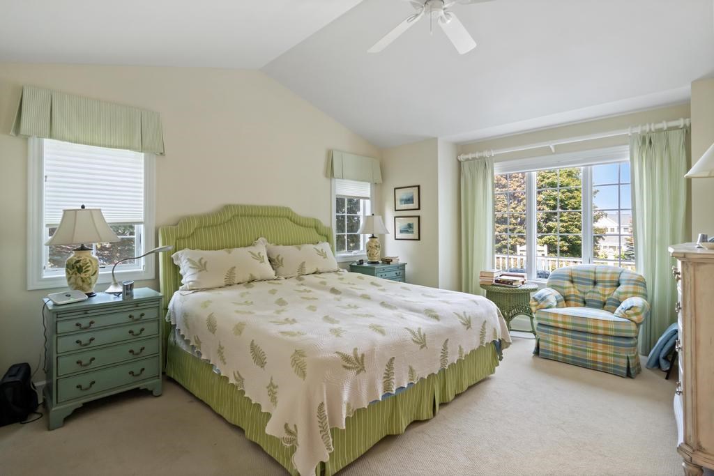 160 Crooked Tree