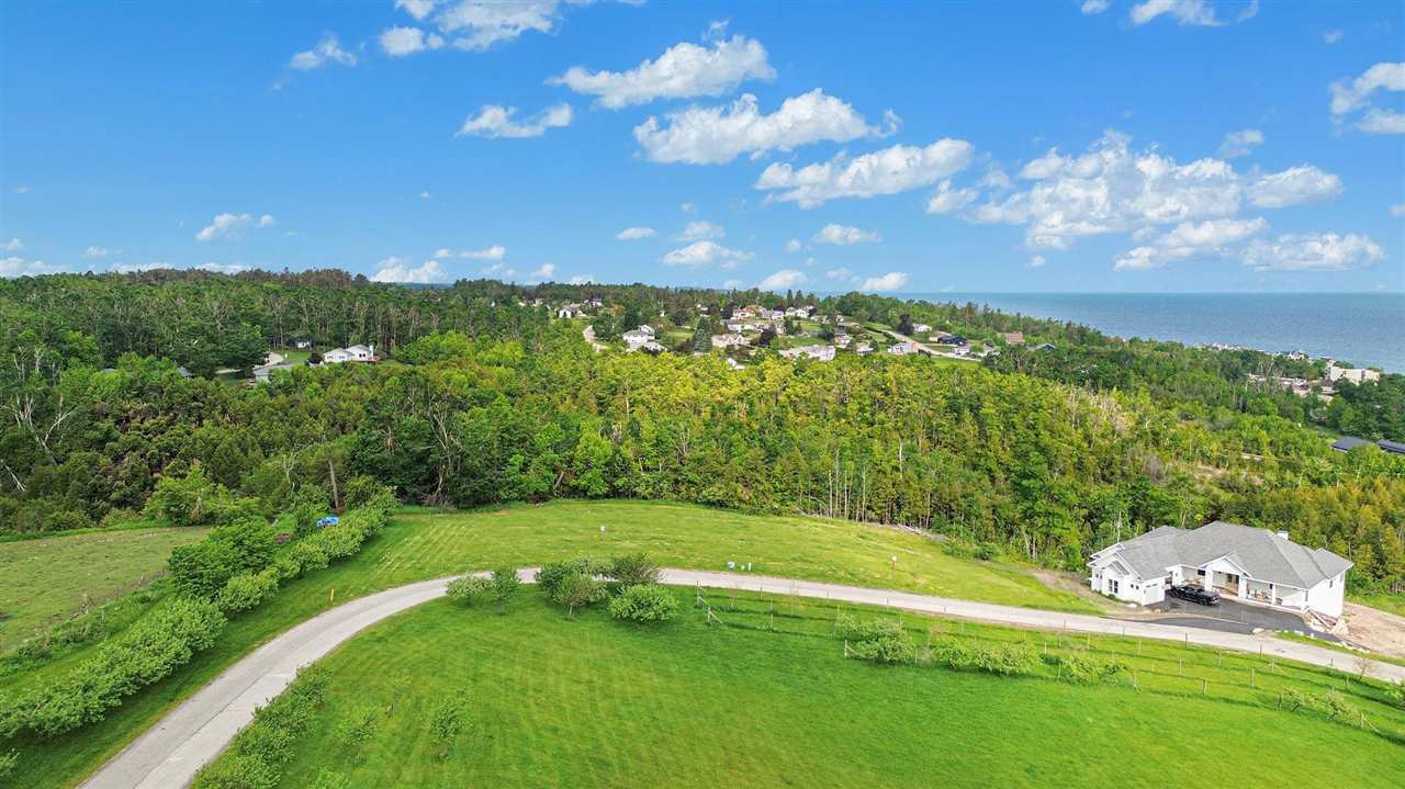 968&980 Hotchkiss Circle