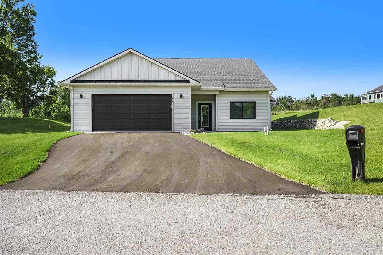 705 Maple Creek