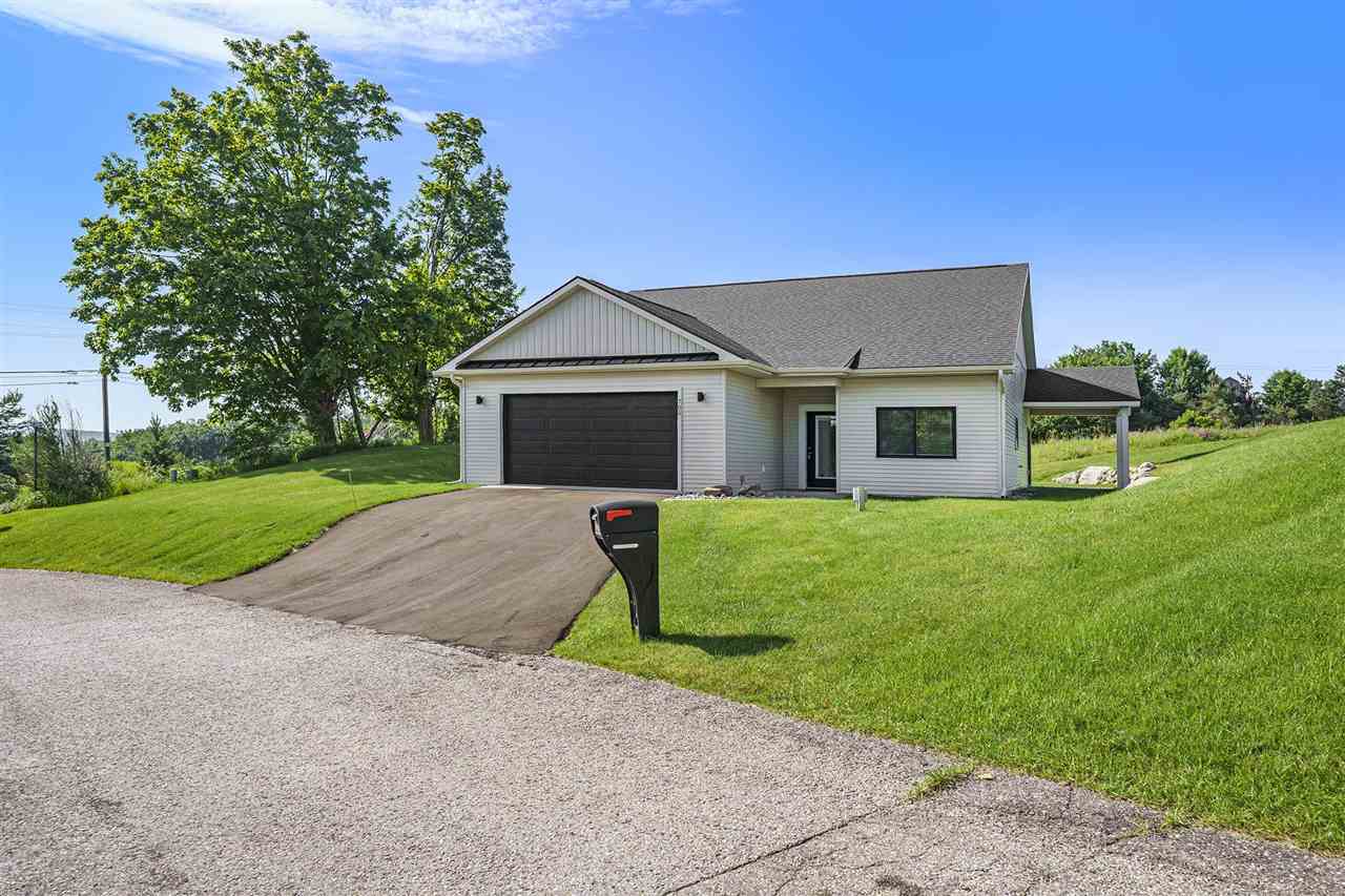 705 Maple Creek