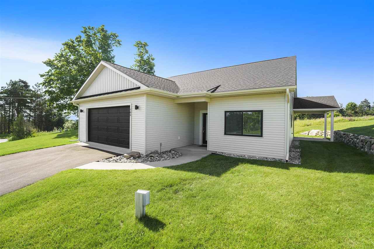 705 Maple Creek