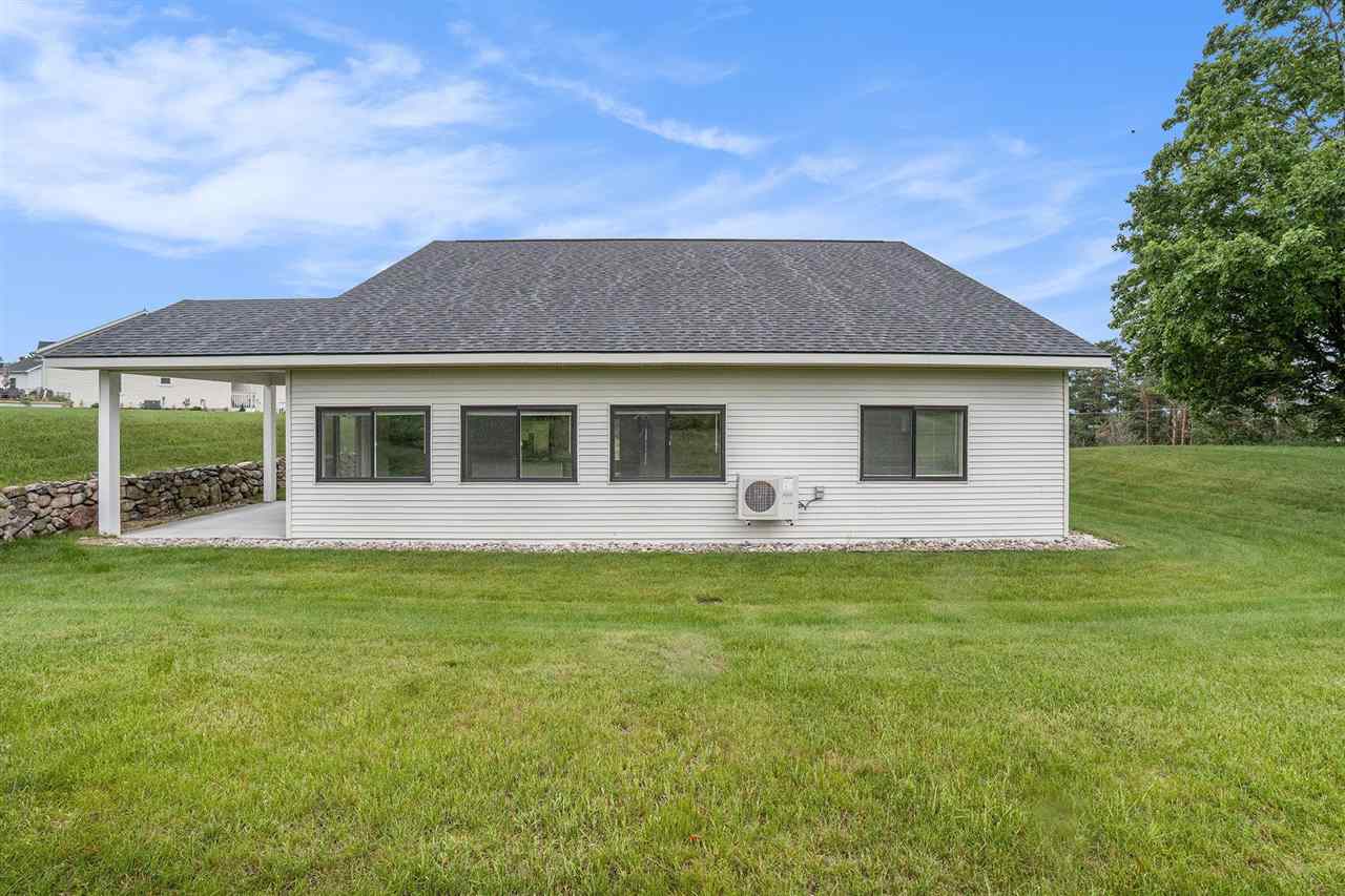 705 Maple Creek