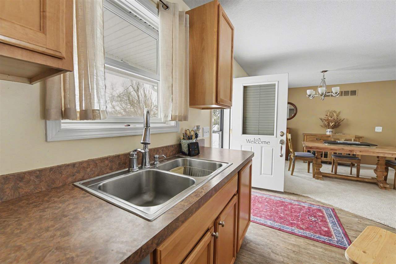 1362 Tracy Lane