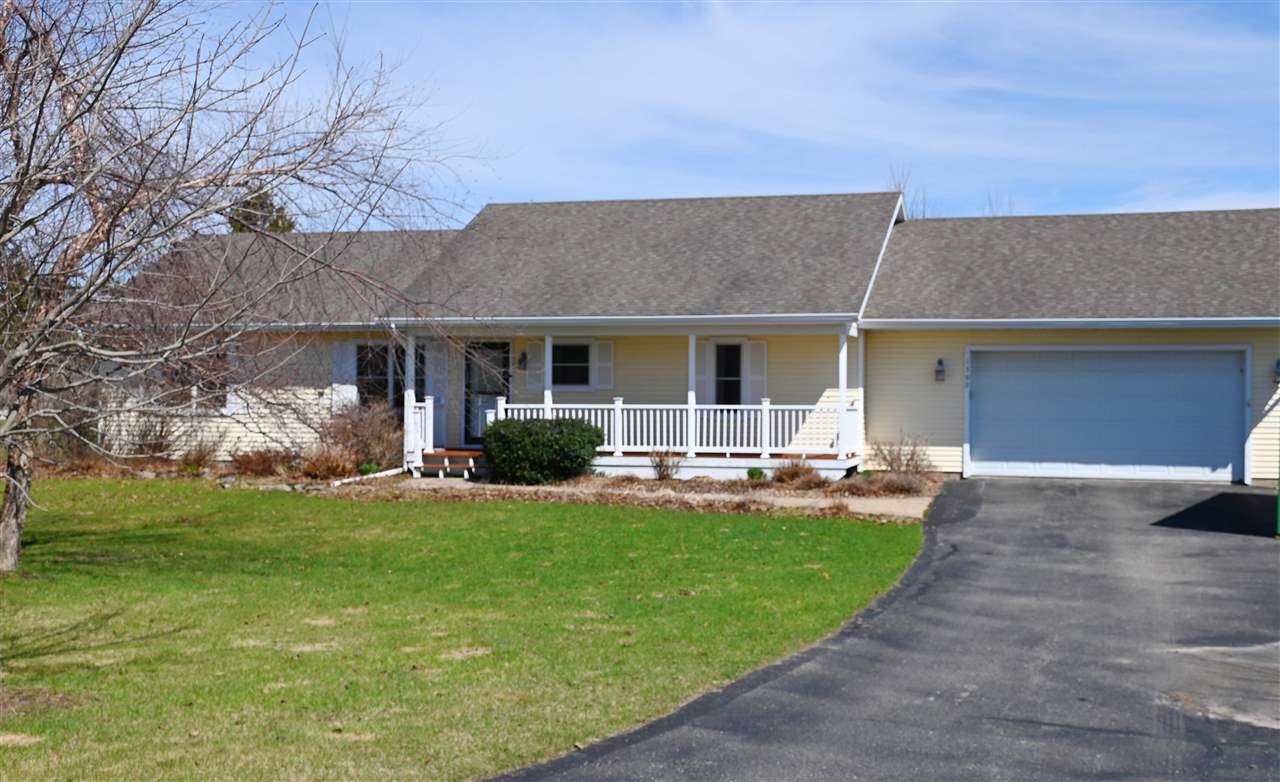 1362 Tracy Lane
