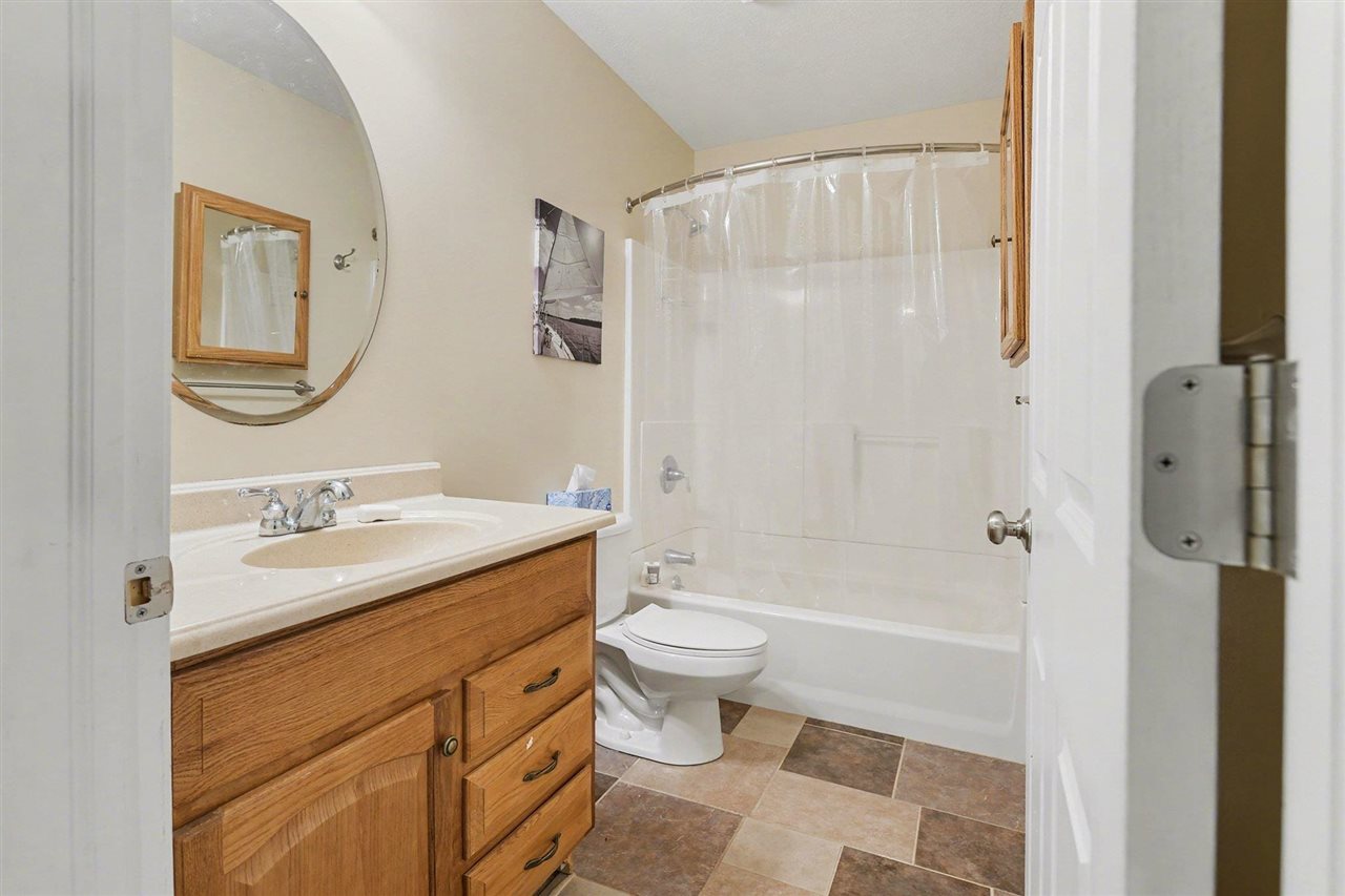 1362 Tracy Lane