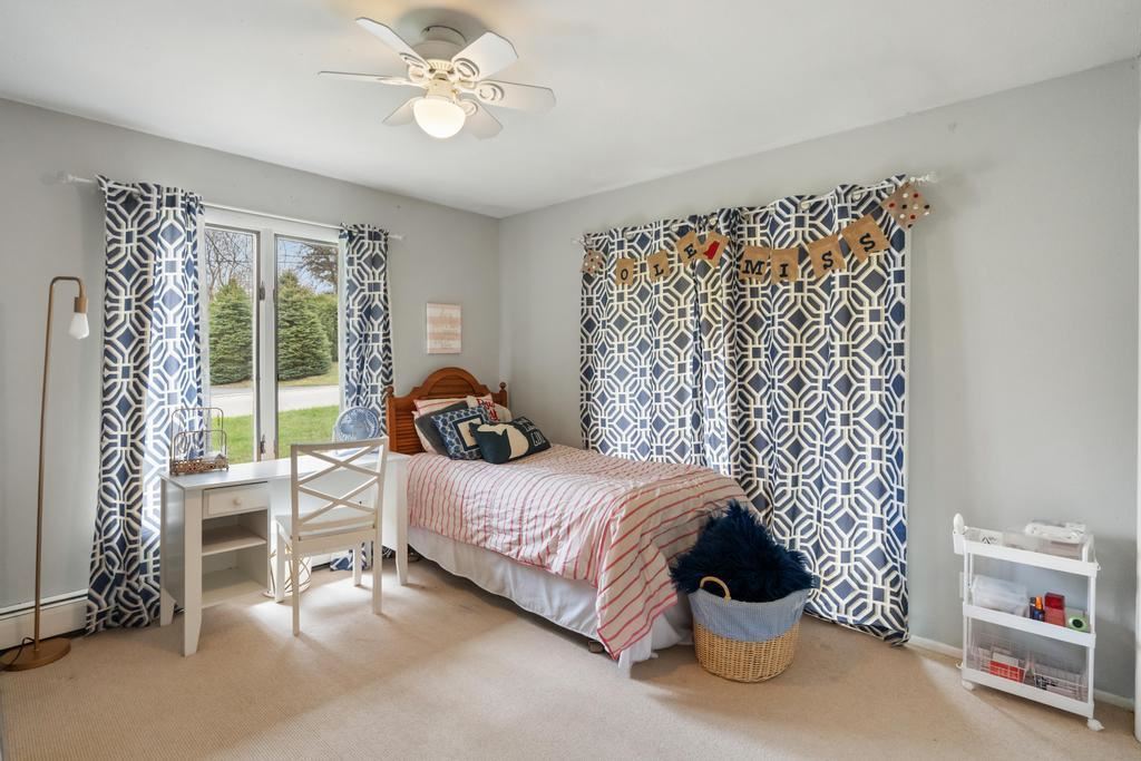 1051 Hoffman
