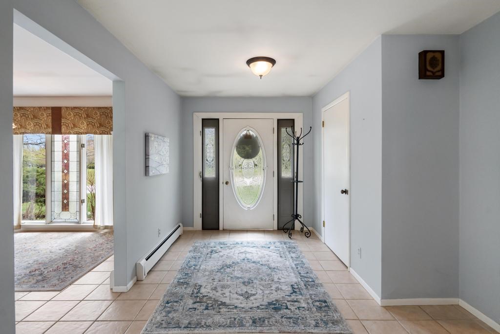 1051 Hoffman