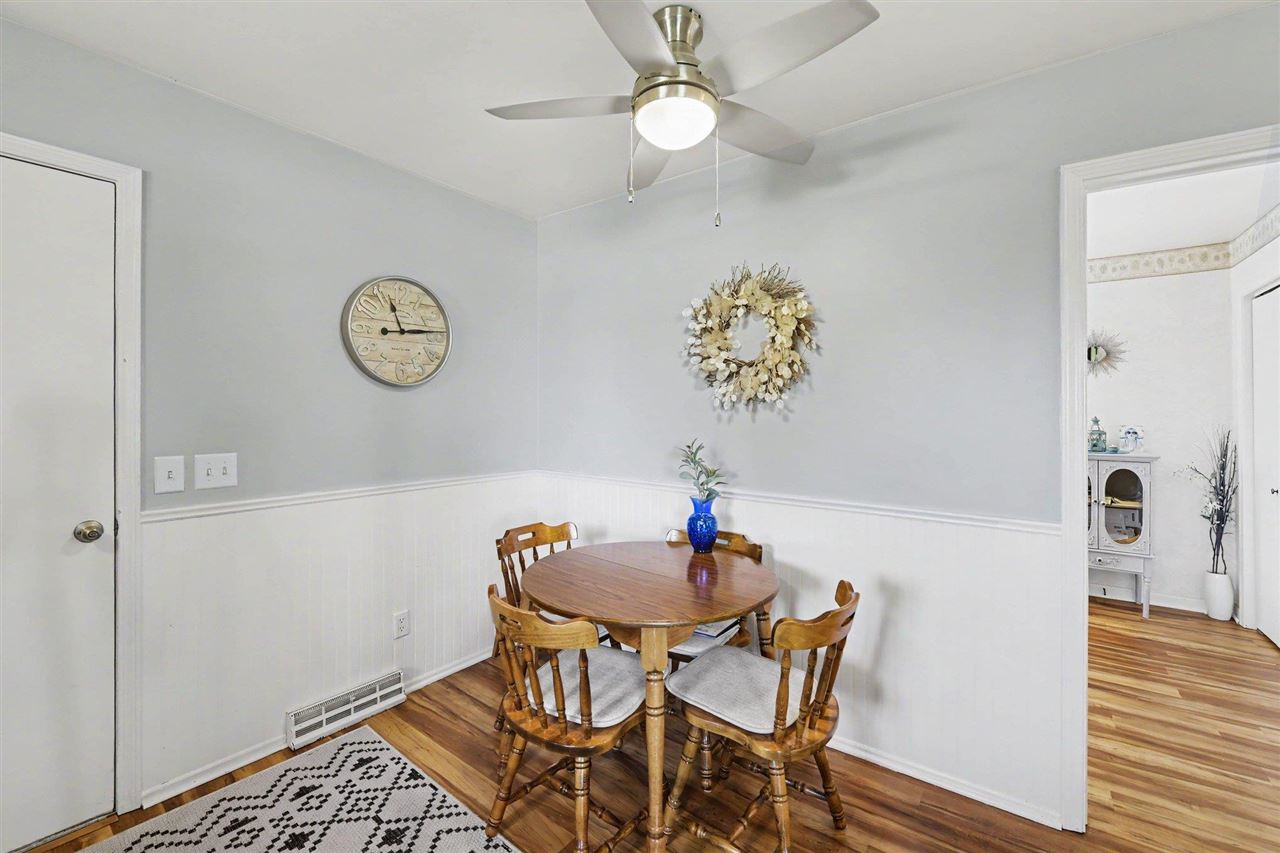 855 Country Lane