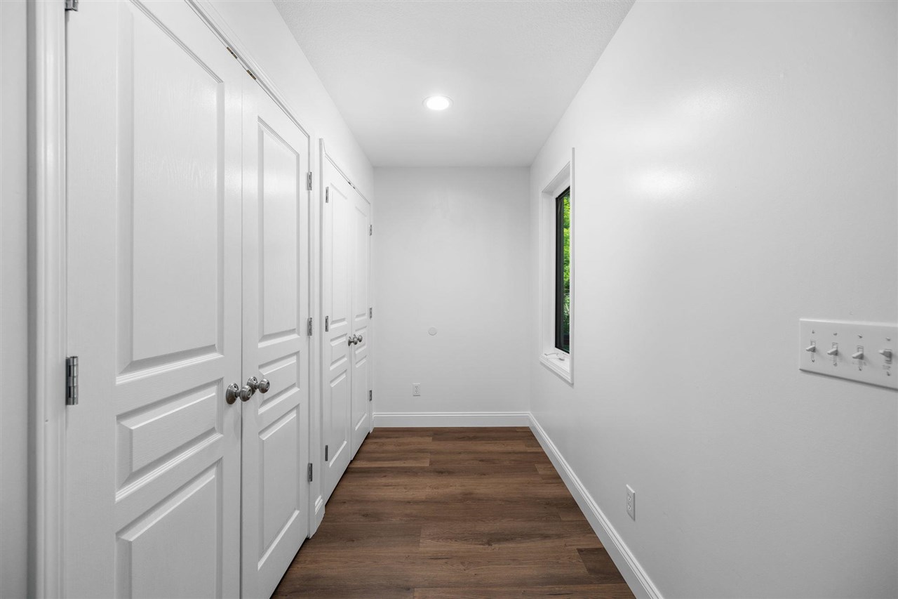 8023 Nelson Road