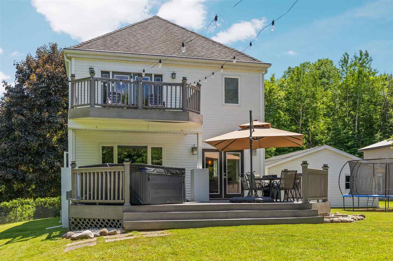 8023 Nelson Road