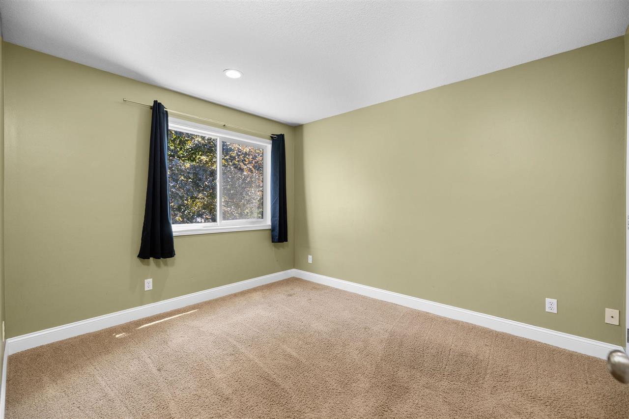 8023 Nelson Road