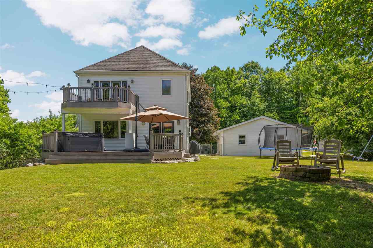 8023 Nelson Road
